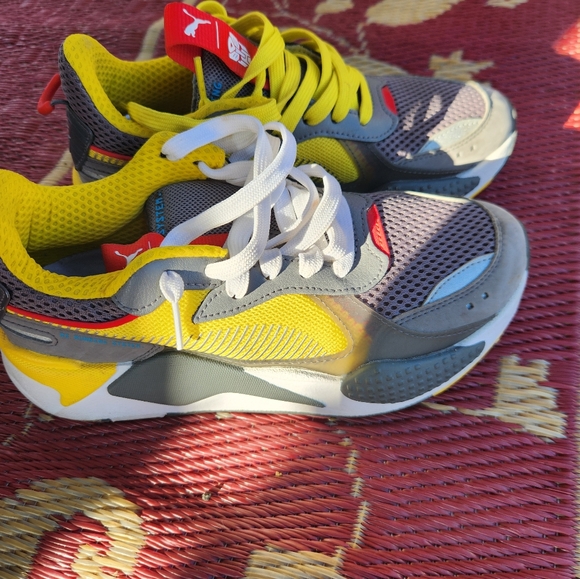 PUMA sneakers👟 - Picture 2 of 7